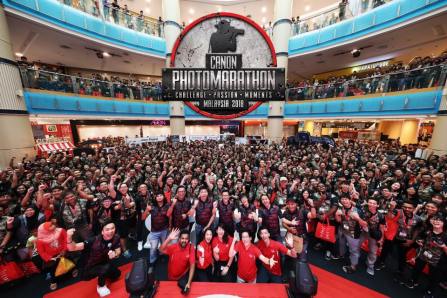 d36d3ef2cd7d4b92a5a1b86e9dbf7422_groupphoto